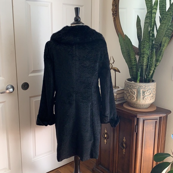 Brooks Brothers Faux Fur Coat 6 - Picture 4 of 15